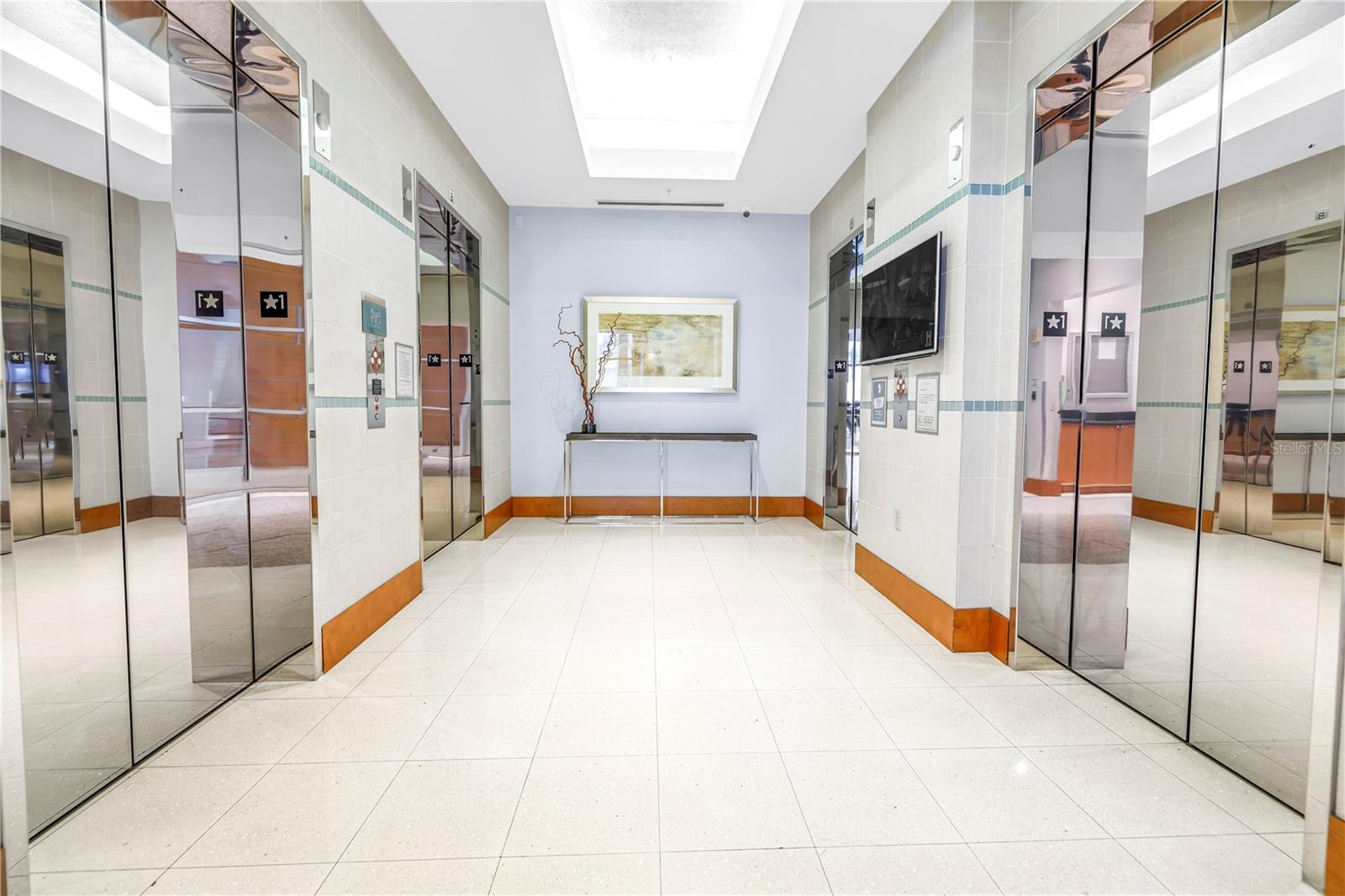 Image 32 of 77 For 777 Ashley Drive 1614