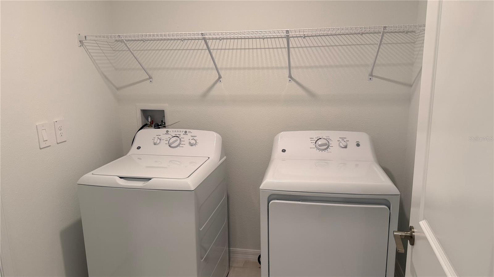 Image 34 of 37 For 1629 Tropical Oasis Avenue