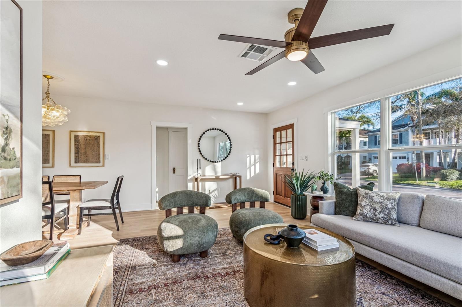 Image 10 of 56 For 3511 Barcelona Street