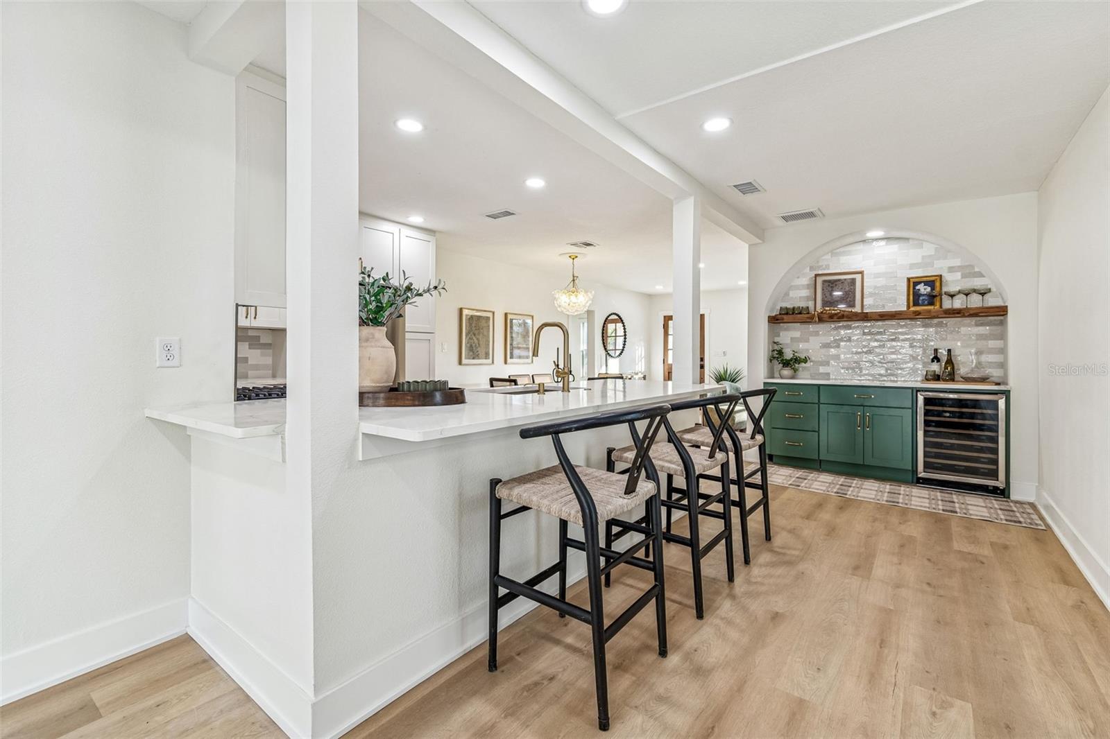 Image 34 of 56 For 3511 Barcelona Street