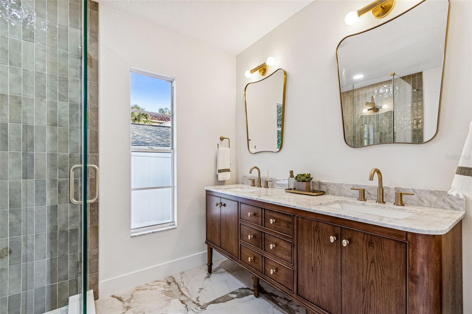 Image 43 of 56 For 3511 Barcelona Street