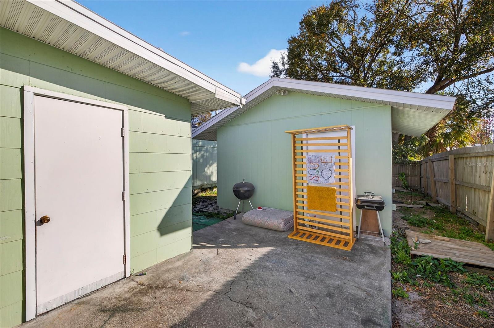 Image 19 of 24 For 1142 62nd Avenue N