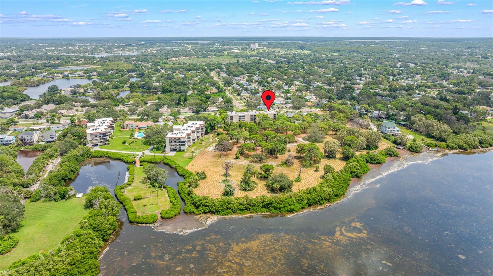 Image 22 of 26 For 402 Tarpon Point