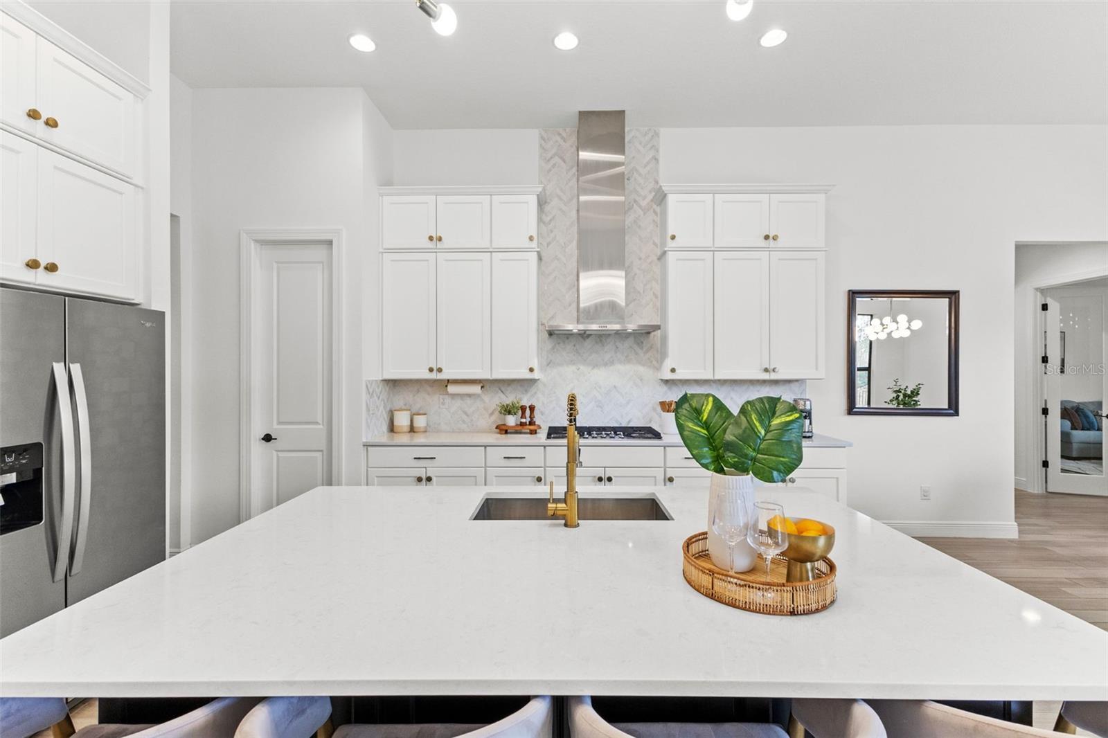 Image 15 of 67 For 4058 Tour Trace