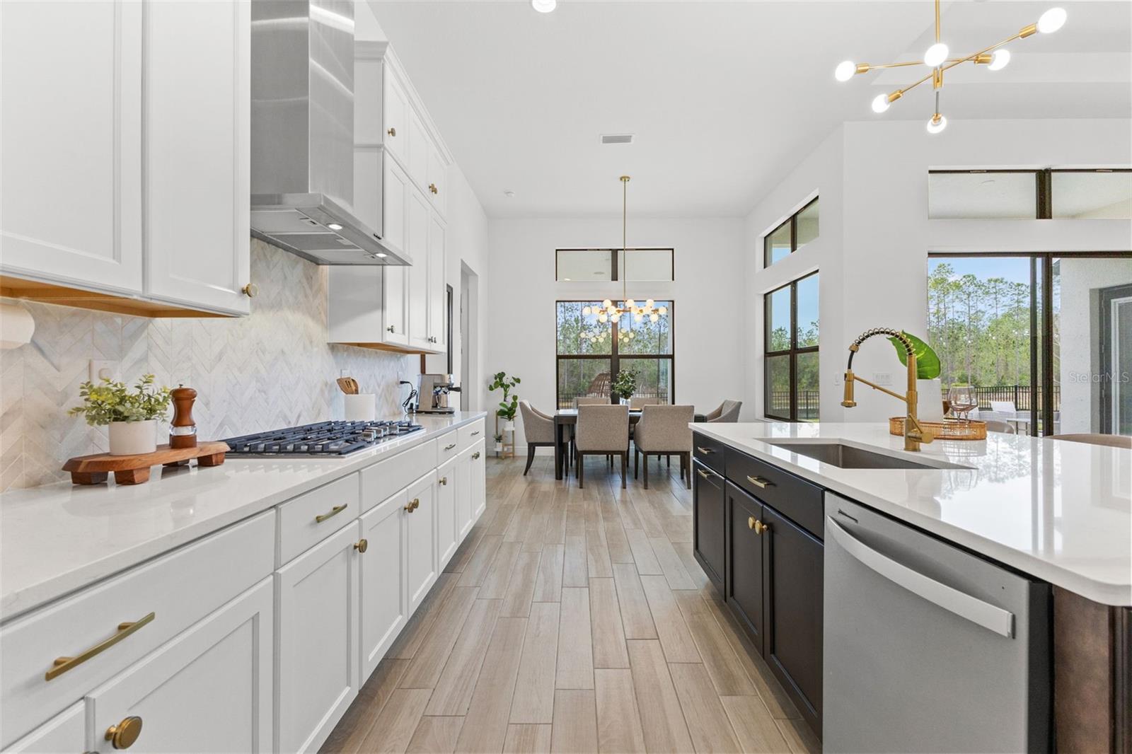 Image 16 of 67 For 4058 Tour Trace