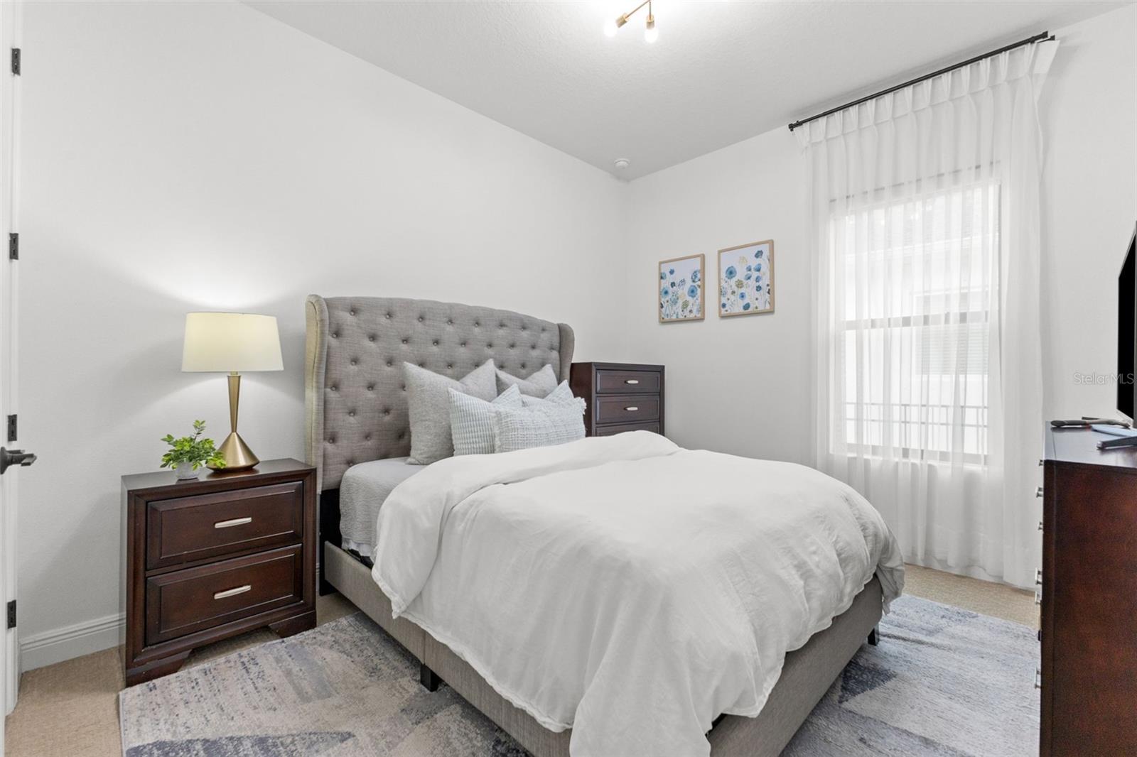 Image 30 of 67 For 4058 Tour Trace