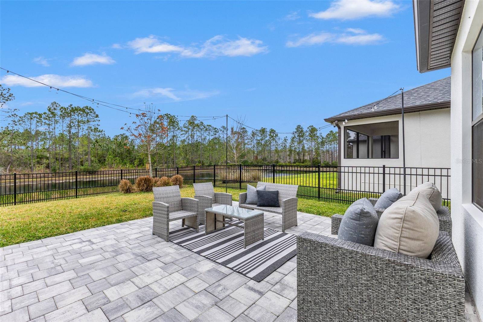 Image 40 of 67 For 4058 Tour Trace