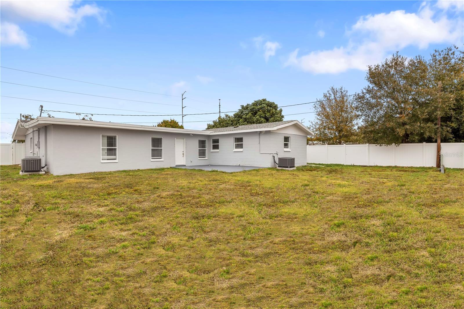 Image 32 of 33 For 5698 38th Avenue N