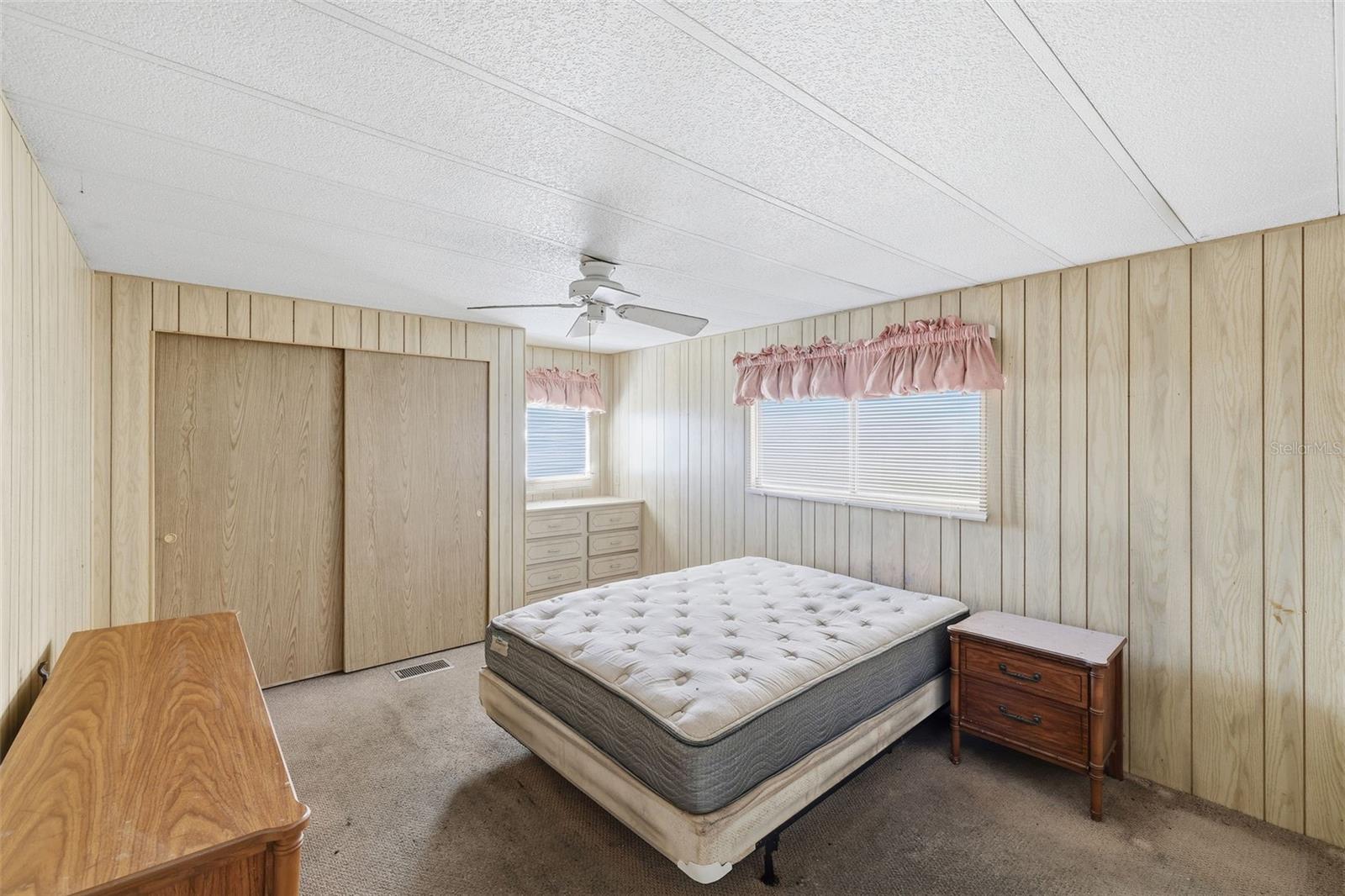 Image 14 of 33 For 6100 62nd Avenue N 61