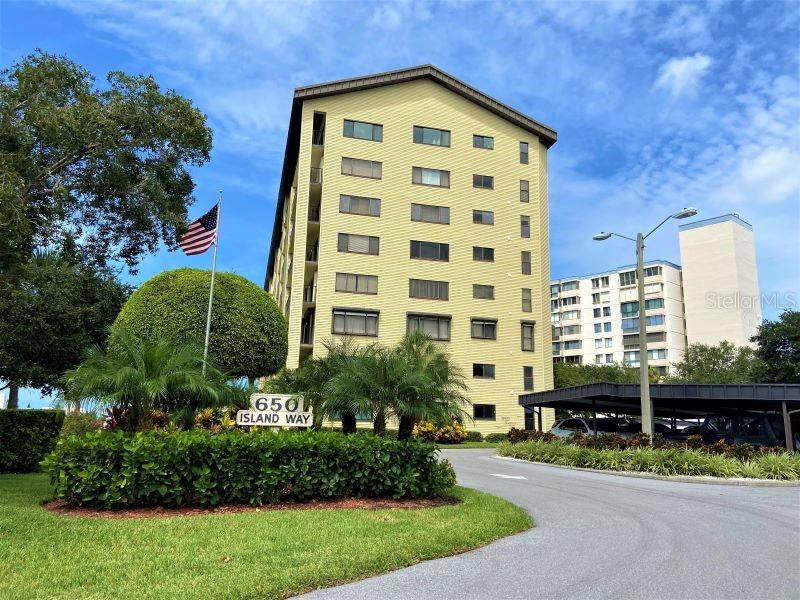 Image 2 of 48 For 650 Island Way 708