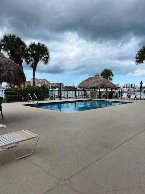 Image 38 of 48 For 650 Island Way 708