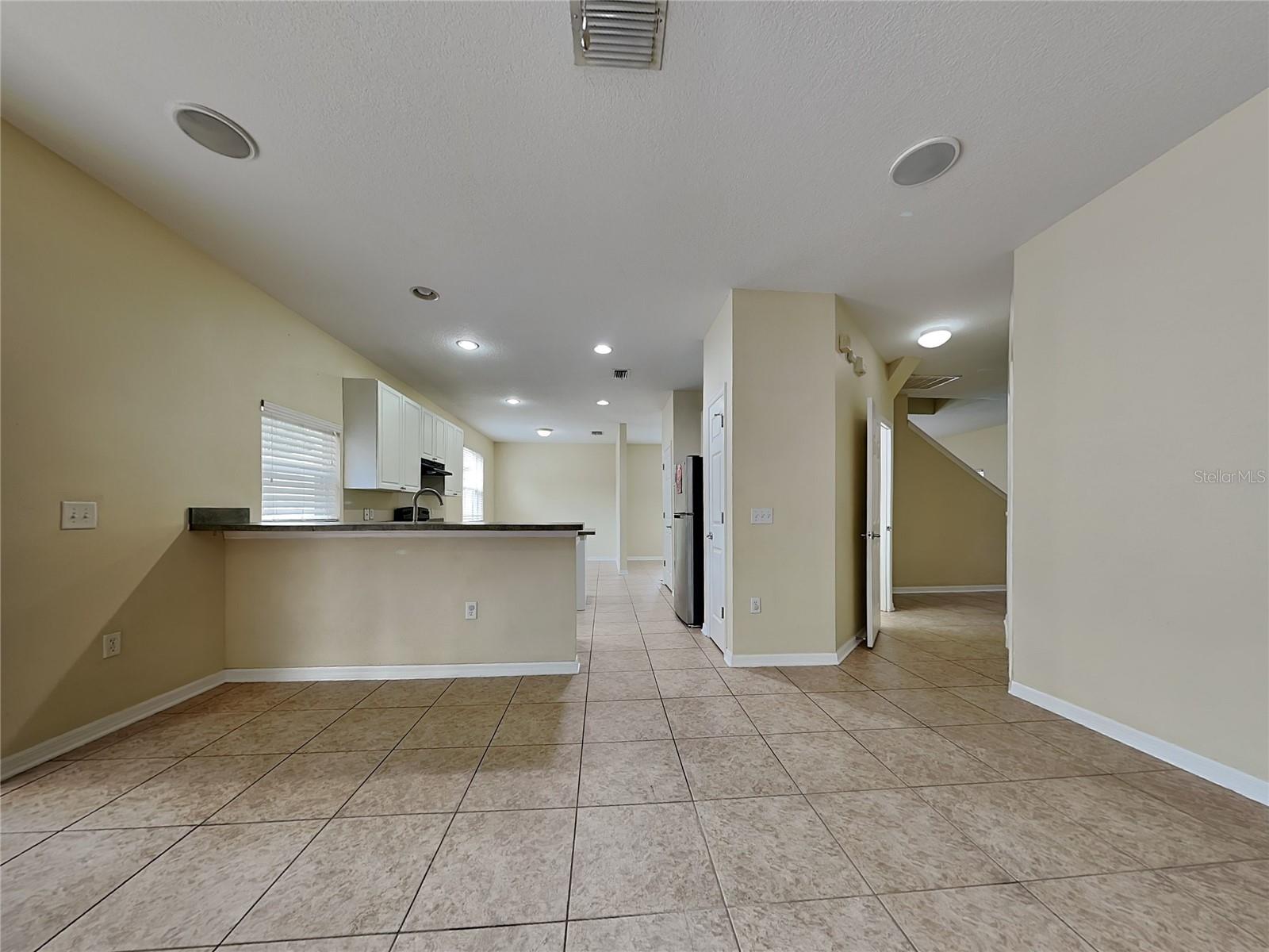 Image 3 of 17 For 5921 Cape Loop