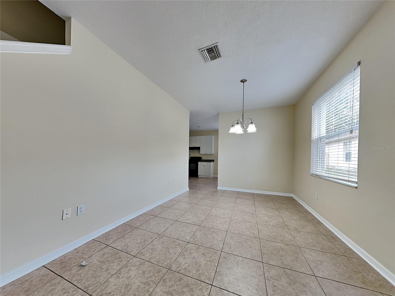 Image 7 of 17 For 5921 Cape Loop