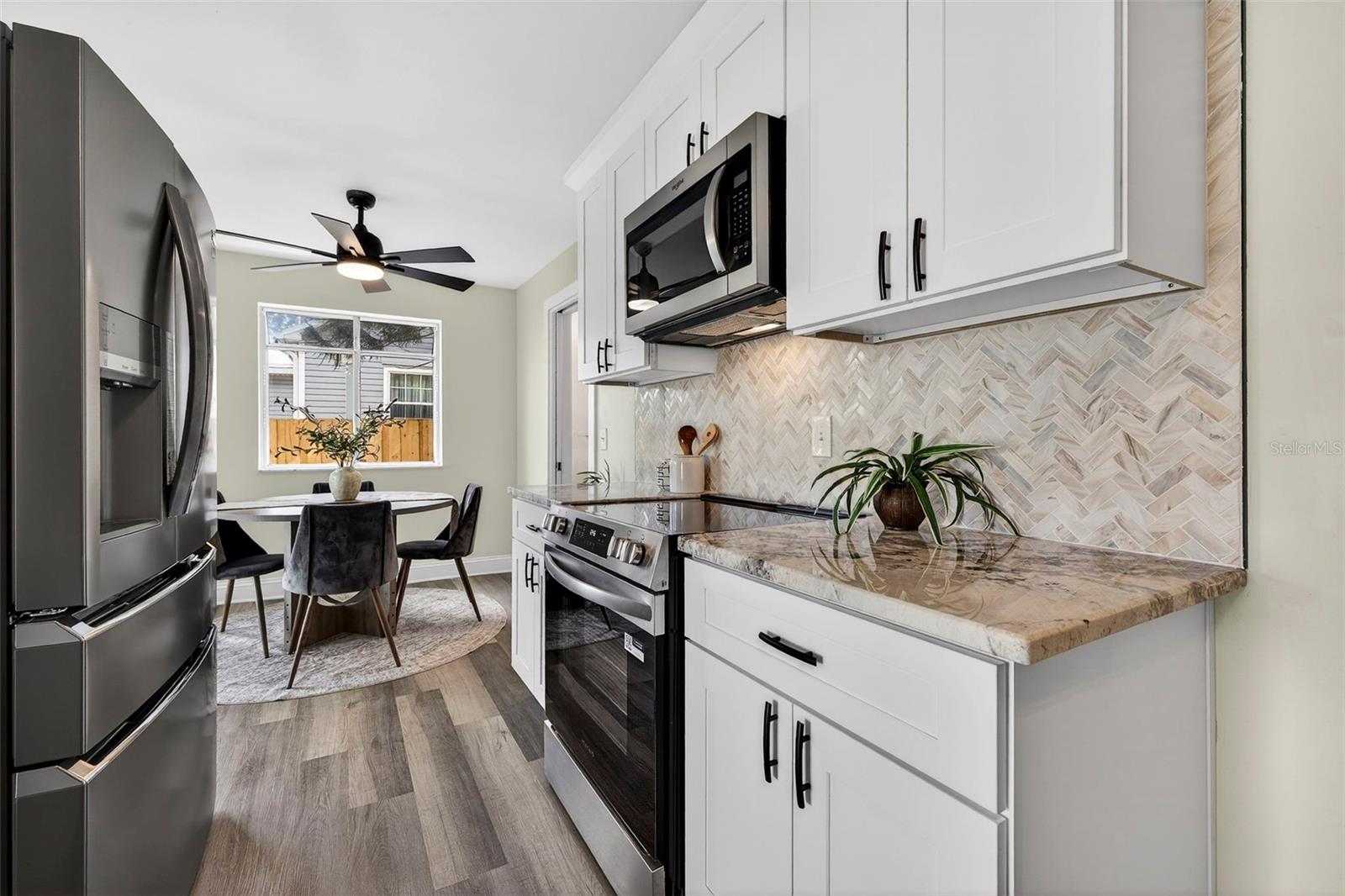 Image 10 of 41 For 4803 32nd Avenue N