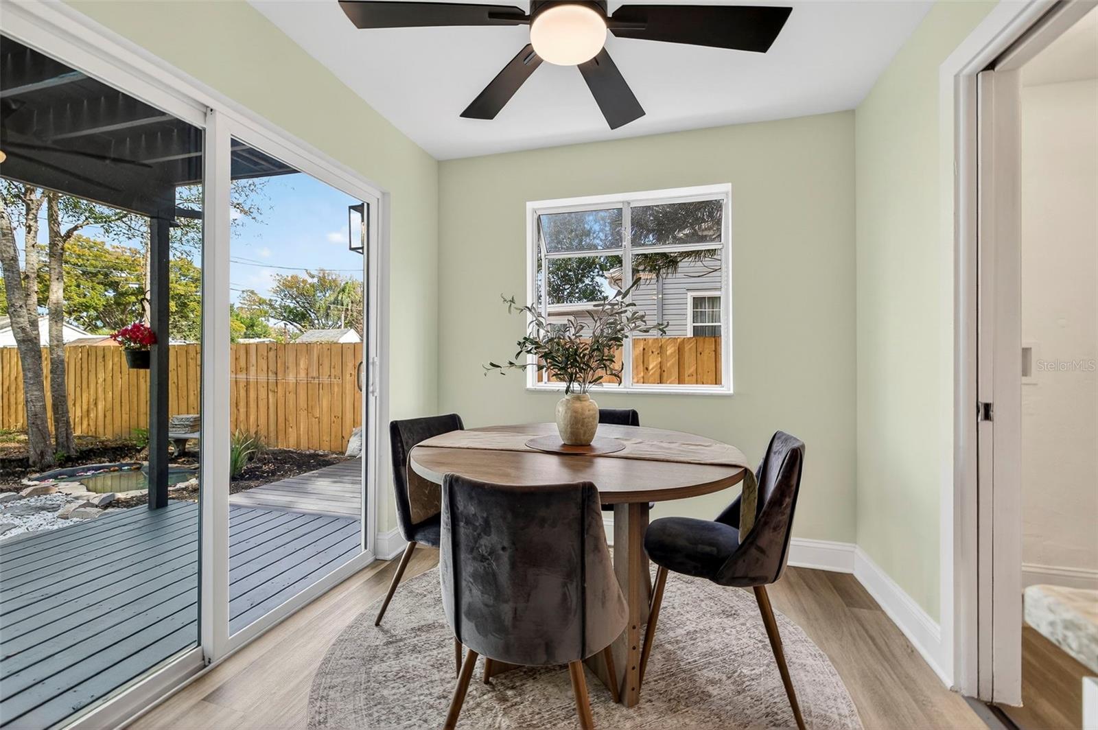 Image 17 of 41 For 4803 32nd Avenue N