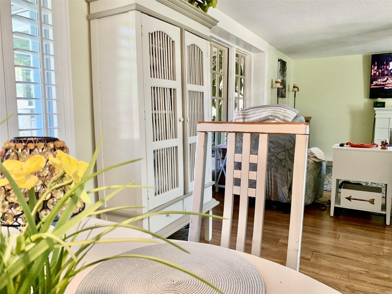 Image 18 of 34 For 4904 27th Avenue W