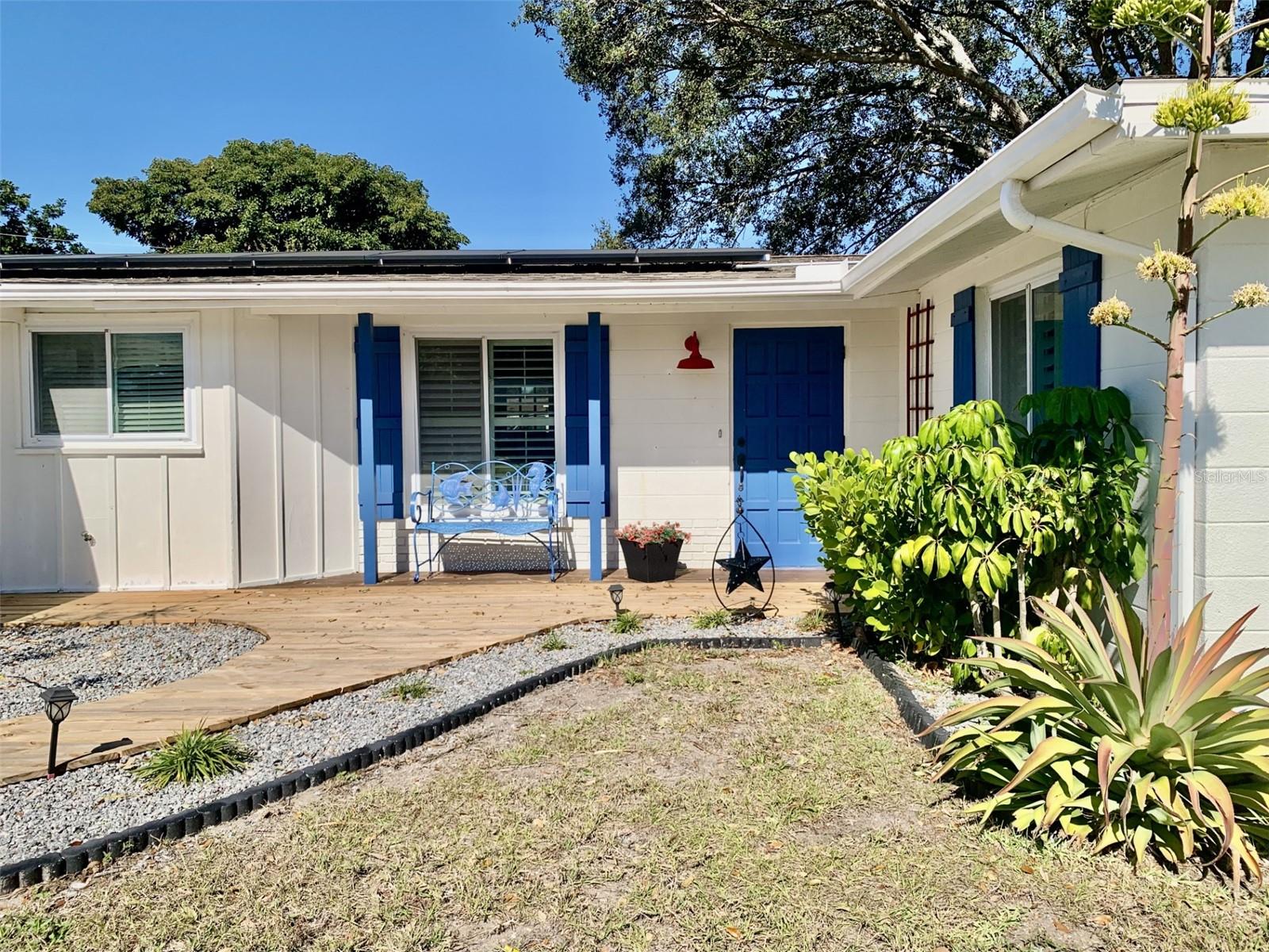 Image 7 of 34 For 4904 27th Avenue W