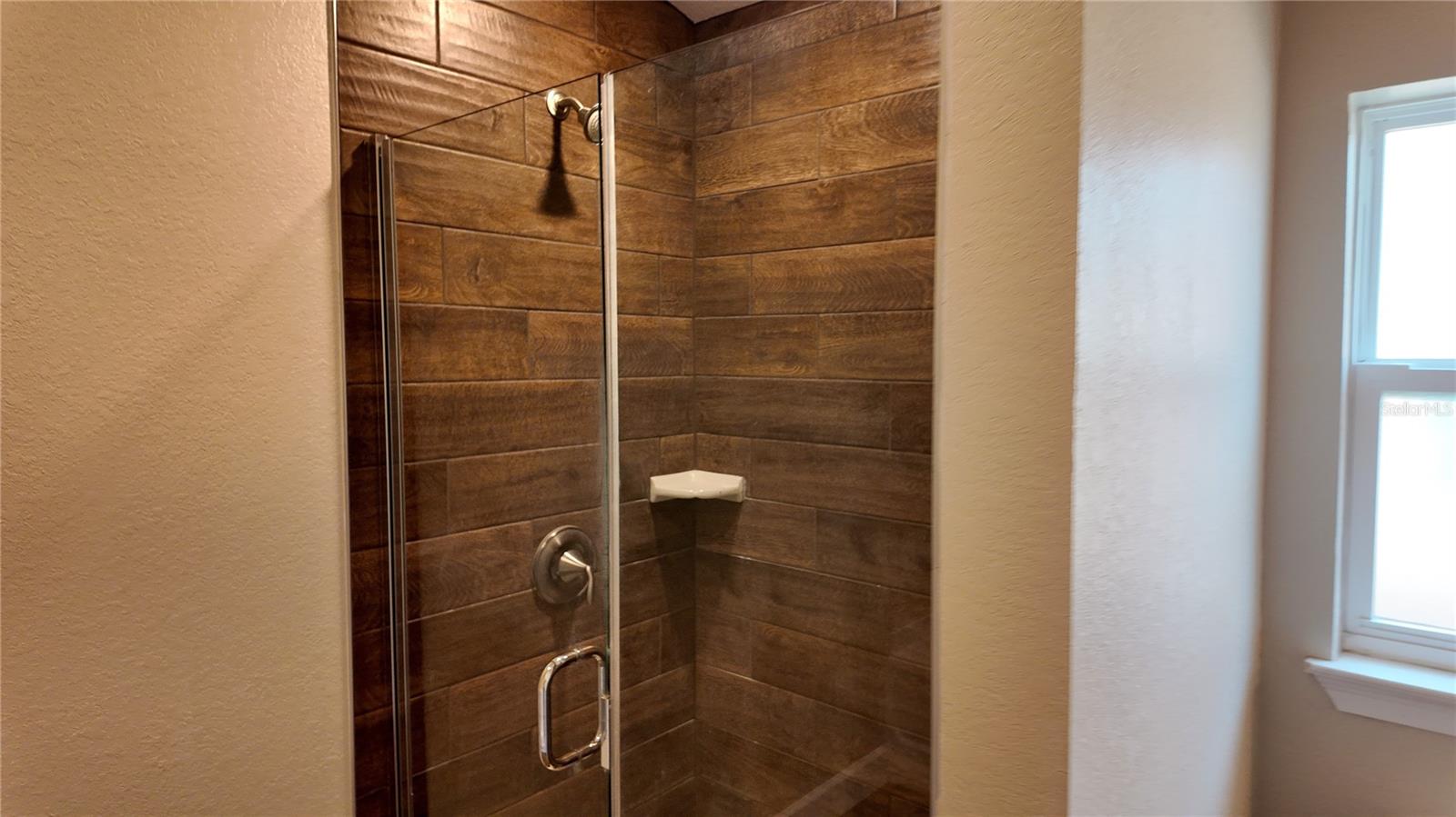 Image 22 of 71 For 5524 Ocean Breeze Drive