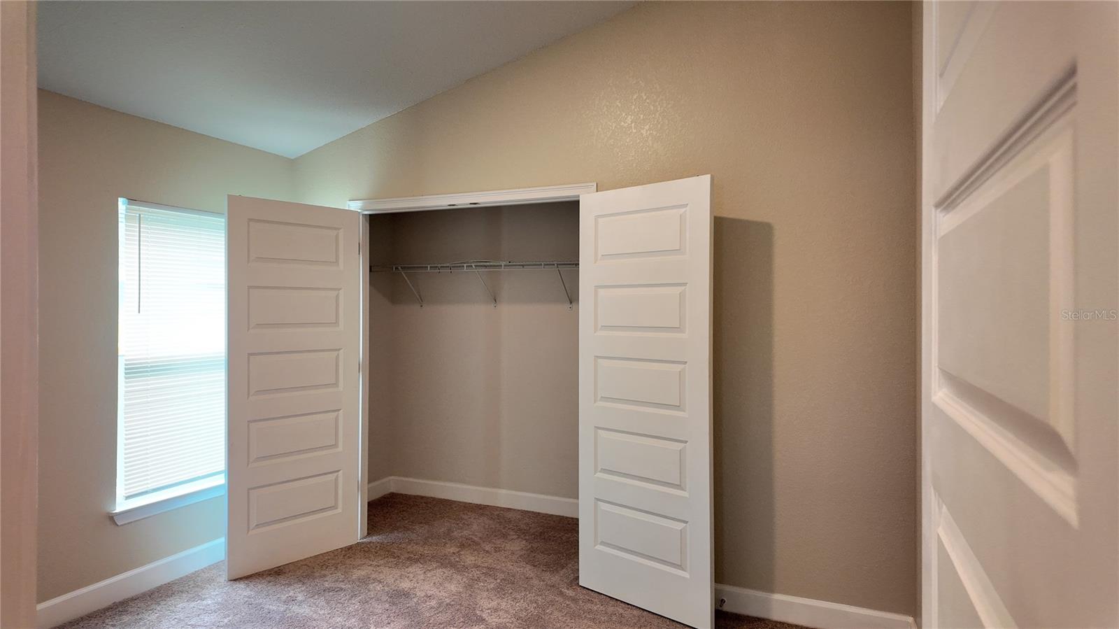 Image 36 of 71 For 5524 Ocean Breeze Drive