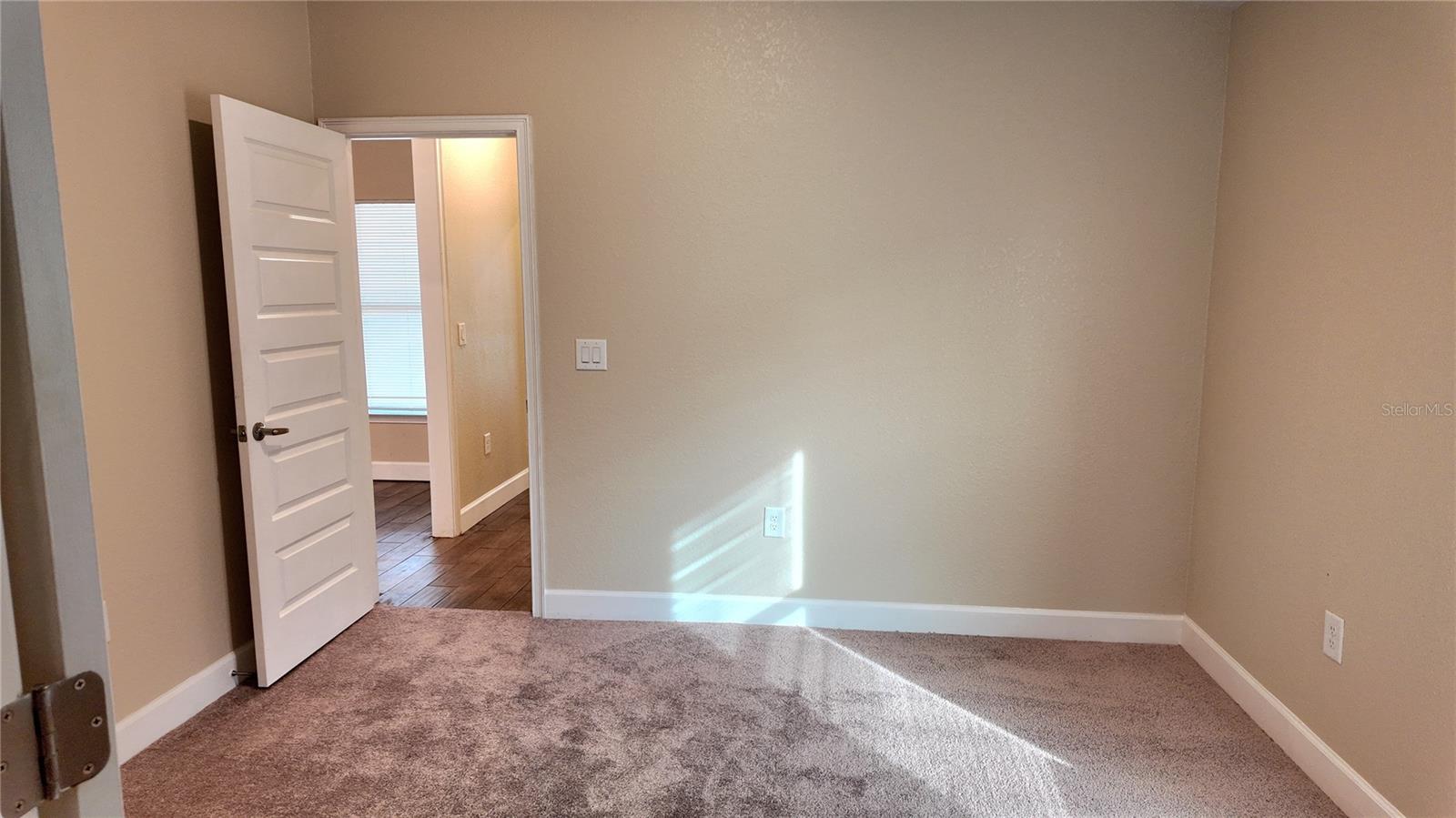 Image 37 of 71 For 5524 Ocean Breeze Drive