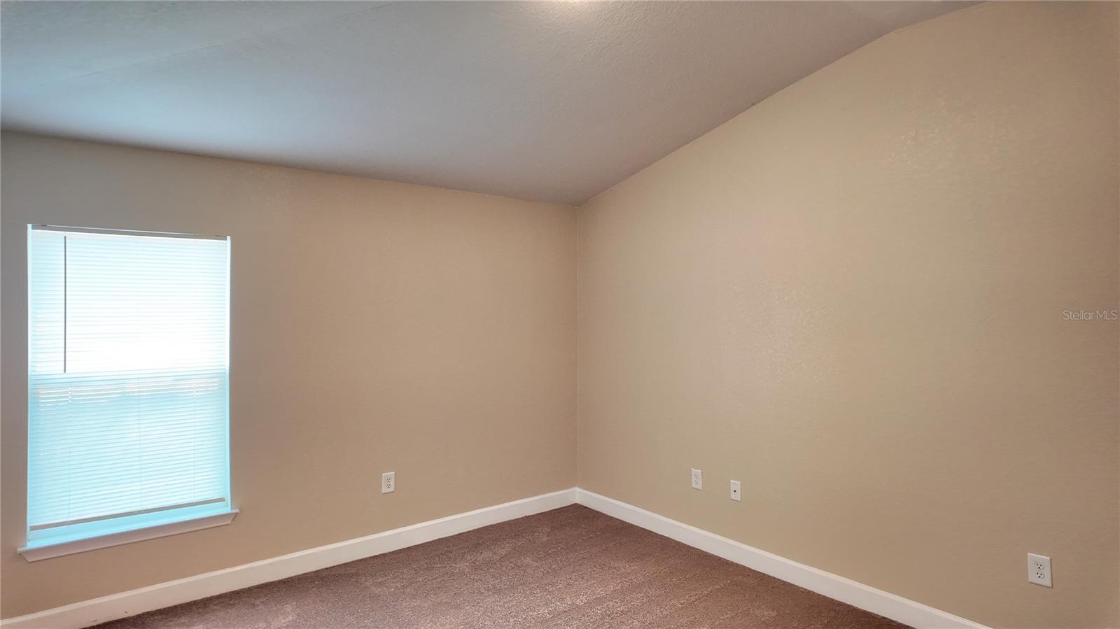 Image 38 of 71 For 5524 Ocean Breeze Drive