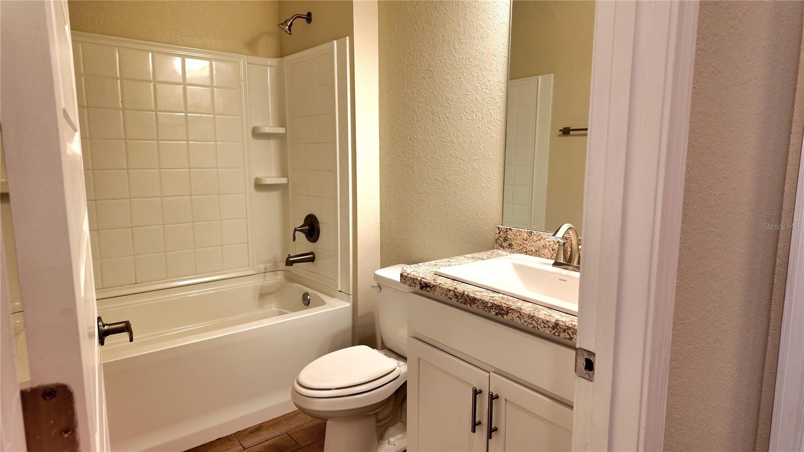 Image 41 of 71 For 5524 Ocean Breeze Drive