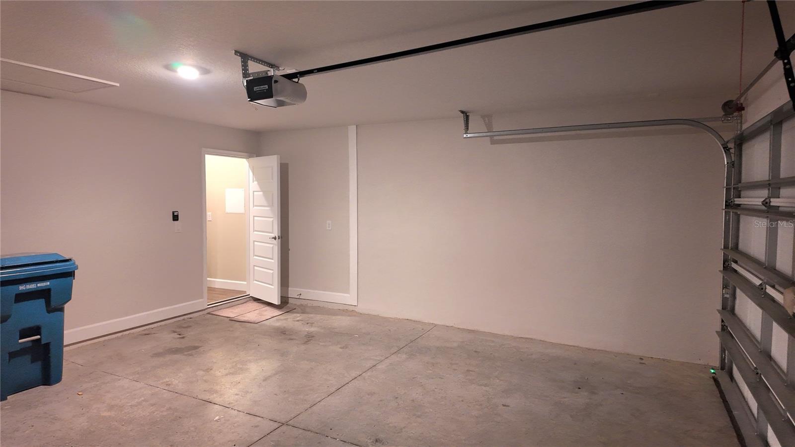 Image 46 of 71 For 5524 Ocean Breeze Drive