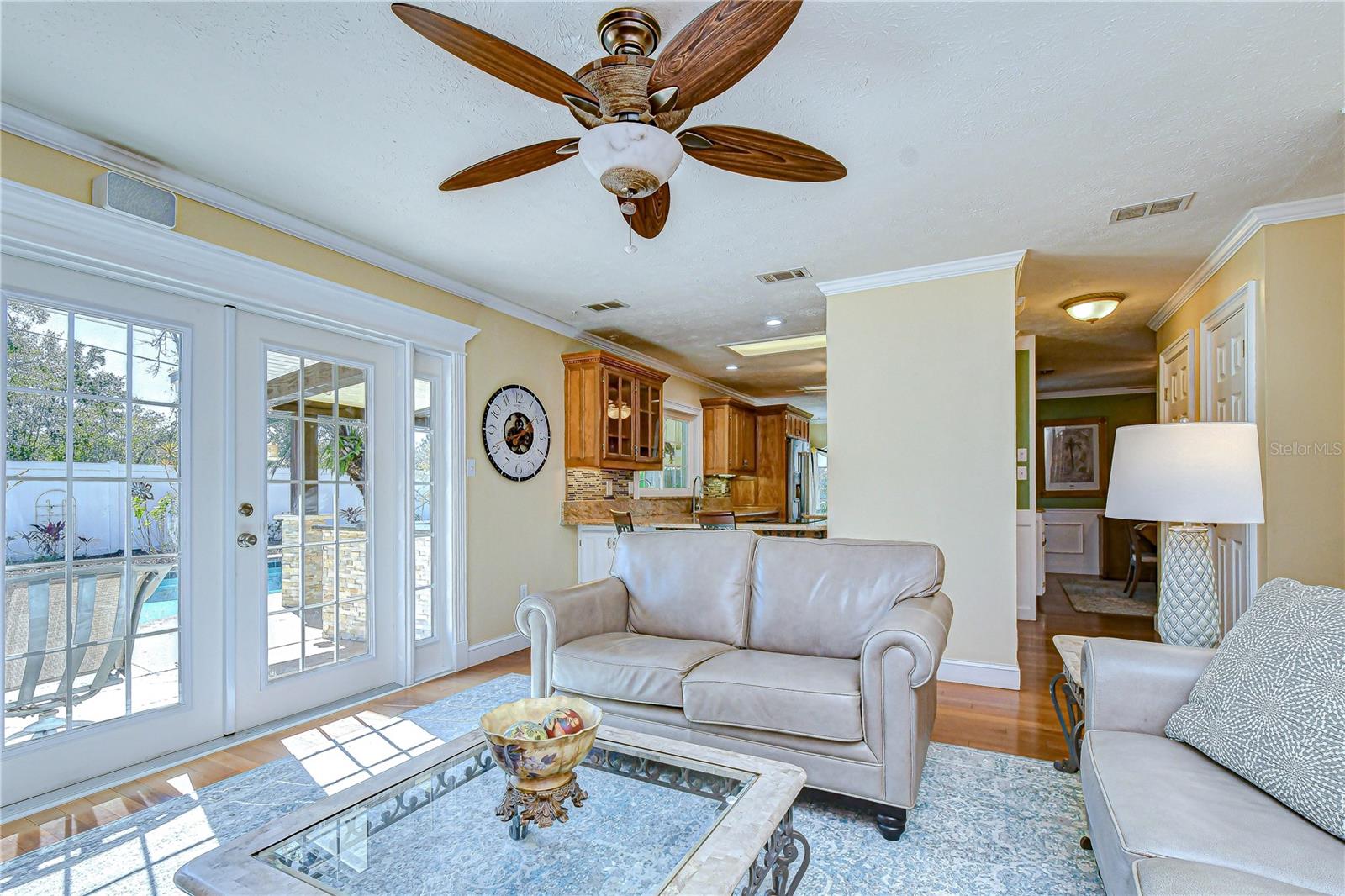 Image 20 of 57 For 5008 Country Hills Drive