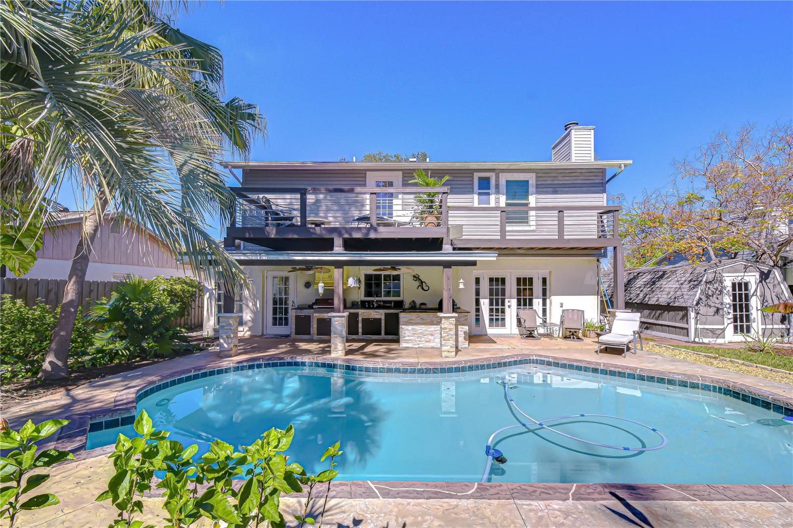 Image 23 of 57 For 5008 Country Hills Drive