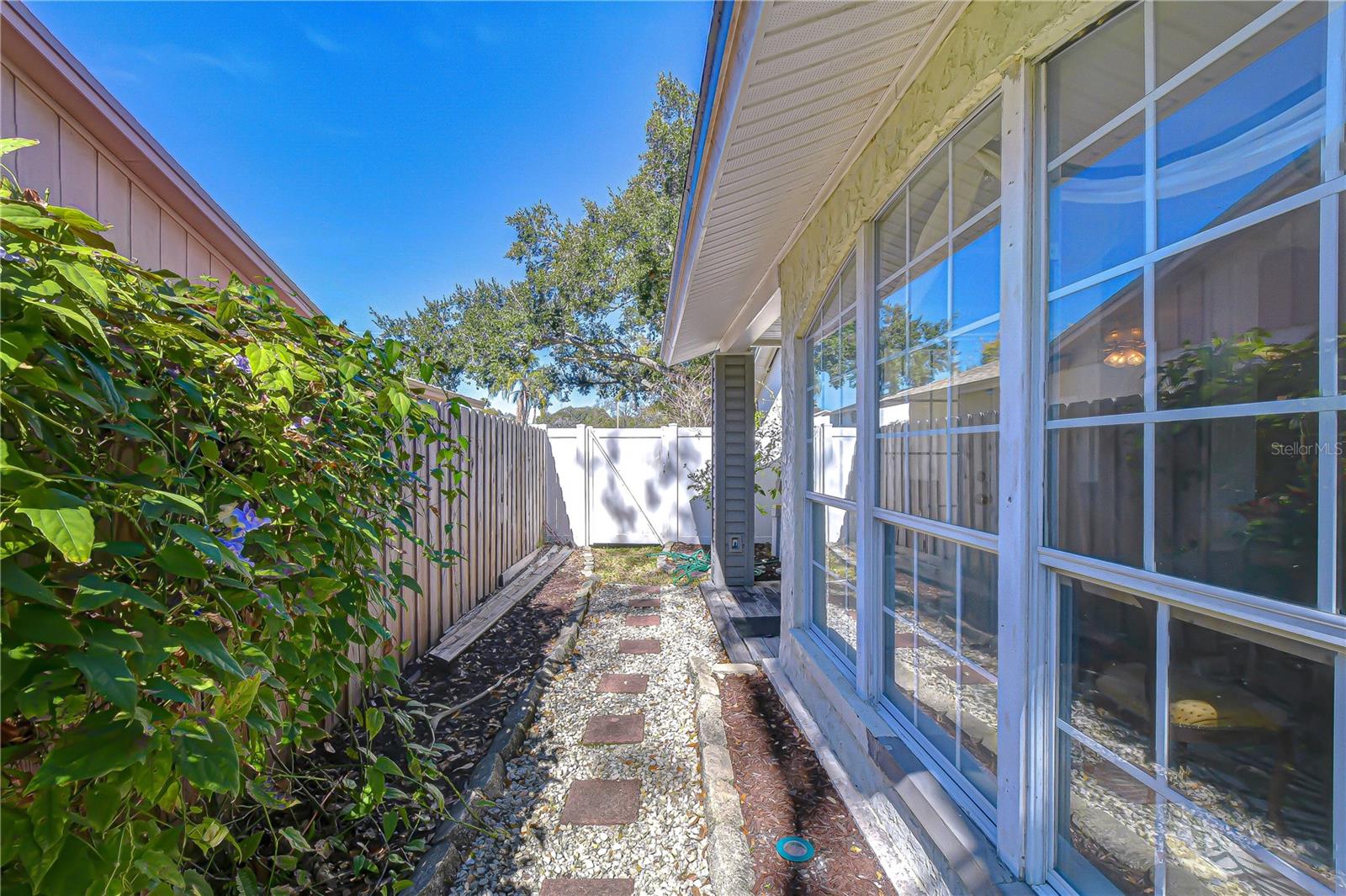 Image 28 of 57 For 5008 Country Hills Drive