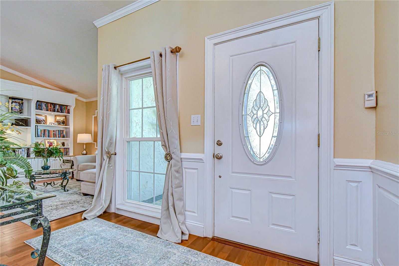 Image 3 of 57 For 5008 Country Hills Drive