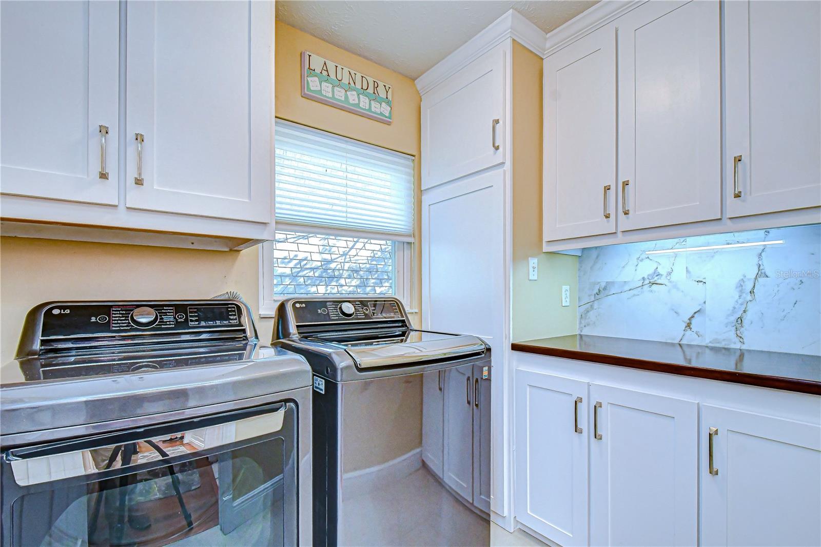 Image 40 of 57 For 5008 Country Hills Drive