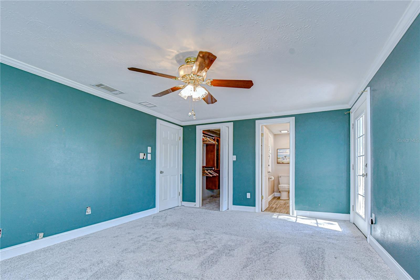 Image 48 of 57 For 5008 Country Hills Drive