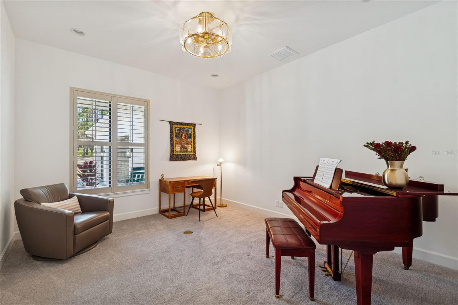 Image 33 of 80 For 4905 Majestic Hills Loop