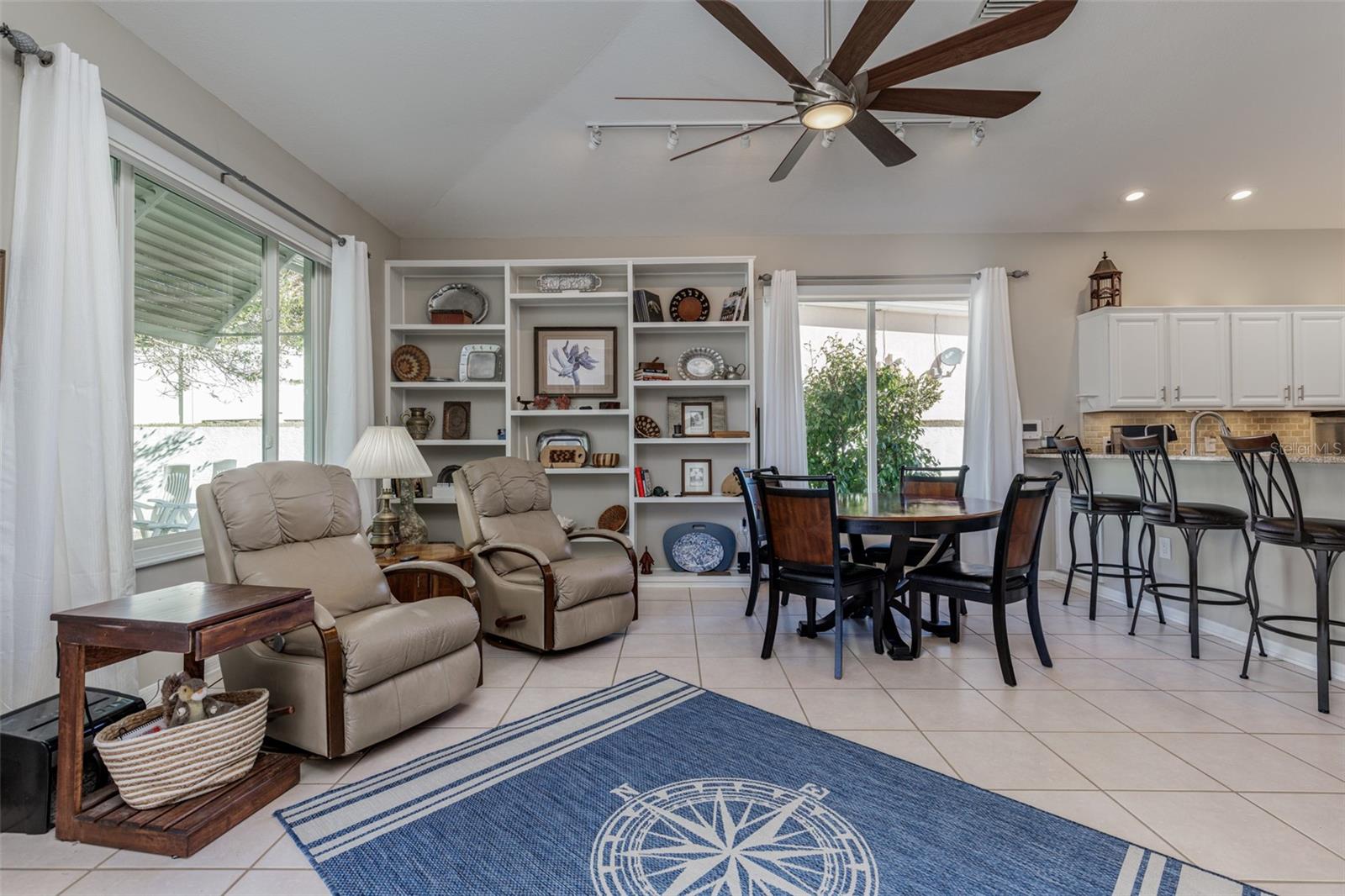 Image 12 of 35 For 4616 Maywood Way