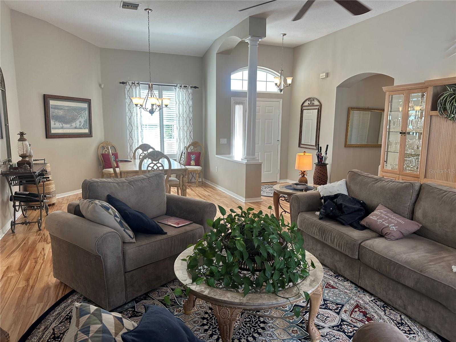 Image 4 of 35 For 4616 Maywood Way