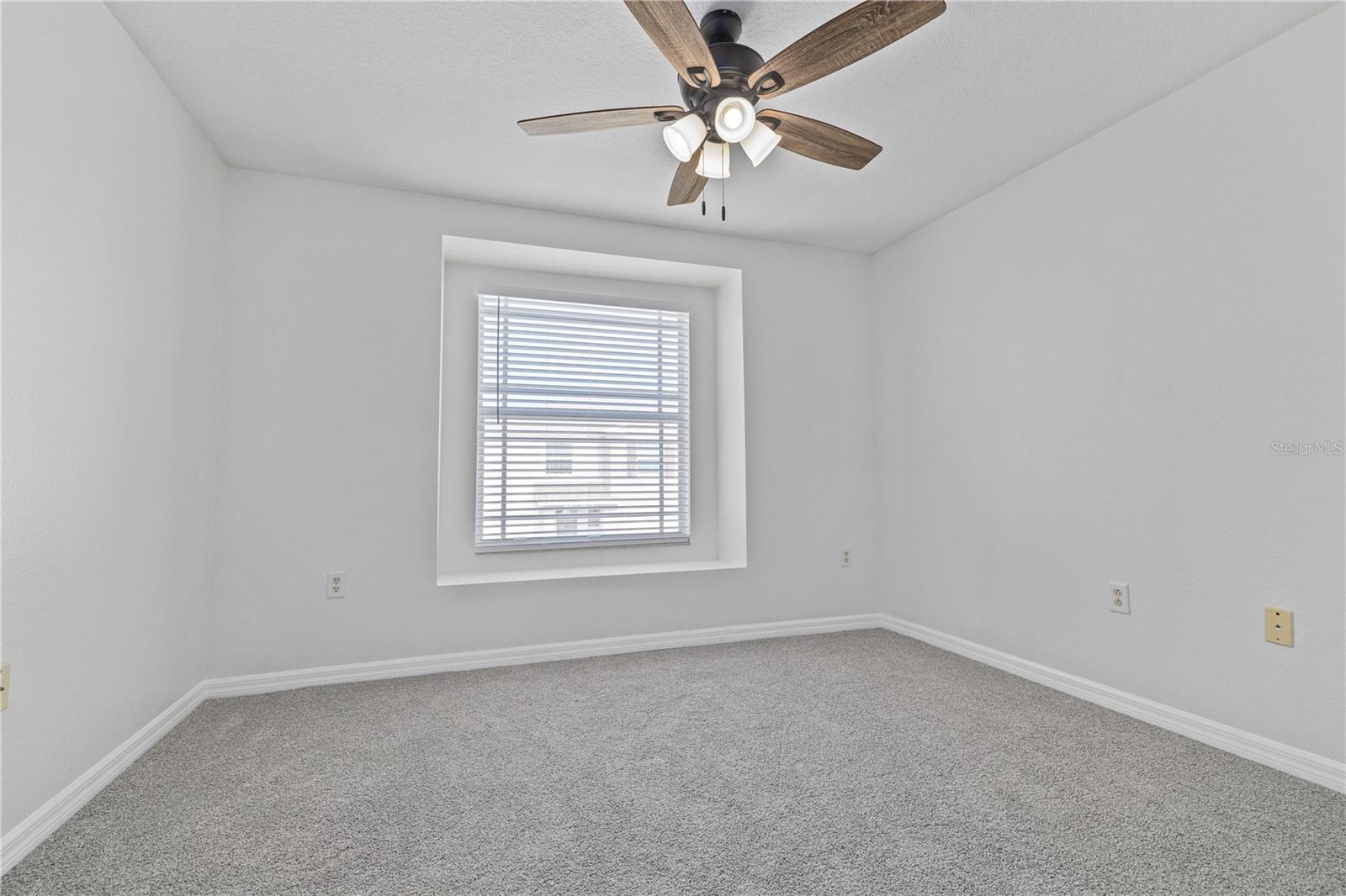 Image 17 of 23 For 525 Glenn Cross Drive