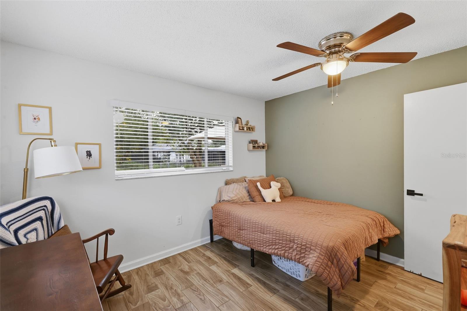 Image 23 of 36 For 8914 Woodmill Drive