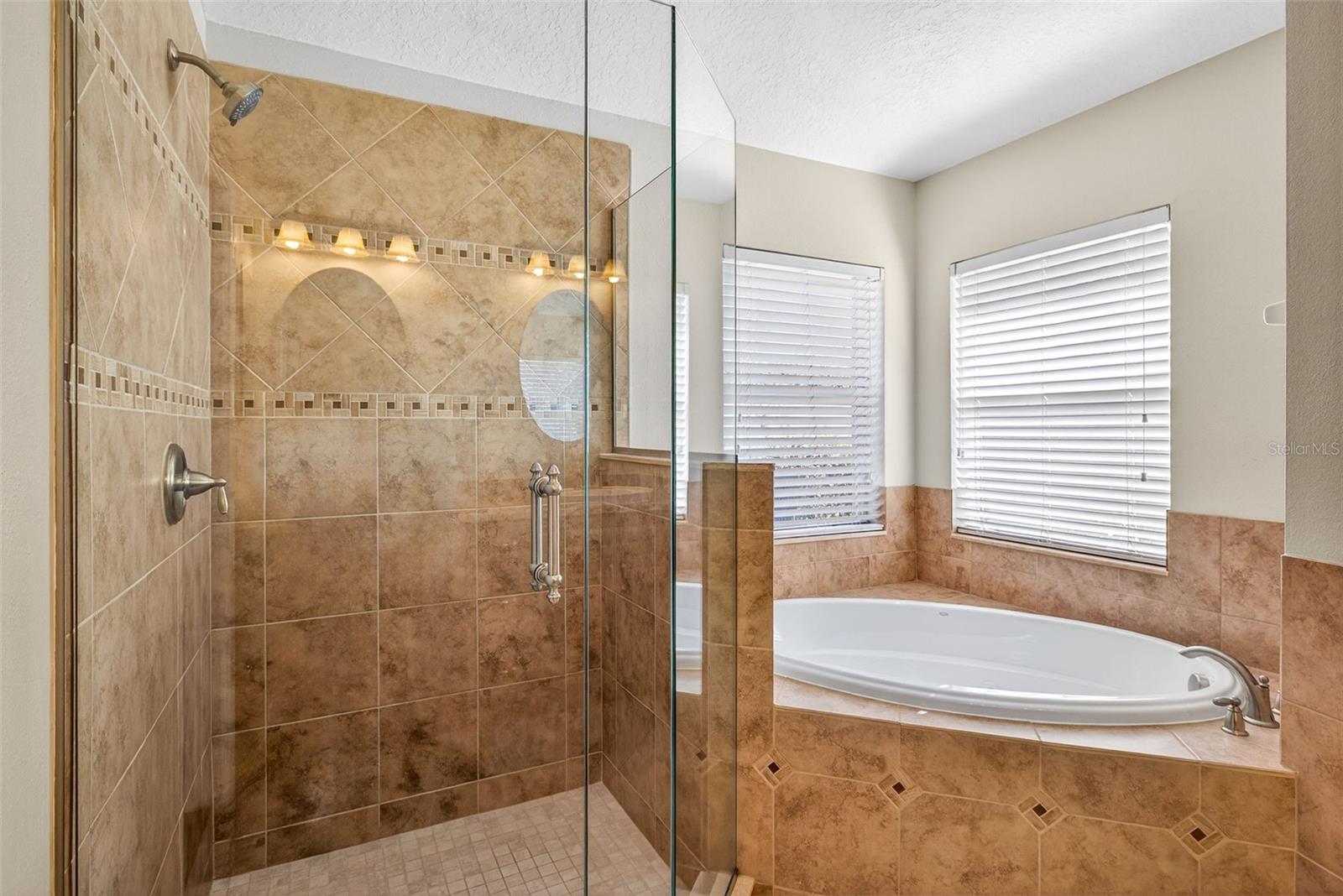 Image 35 of 58 For 3517 Clover Blossom Circle