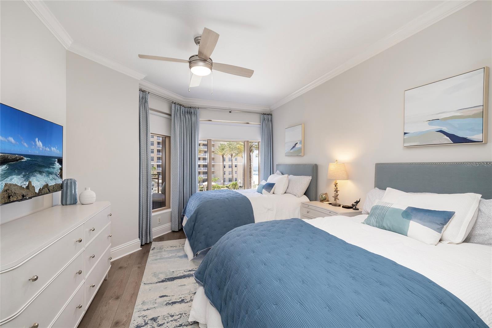 Image 16 of 27 For 11 Baymont Street 505