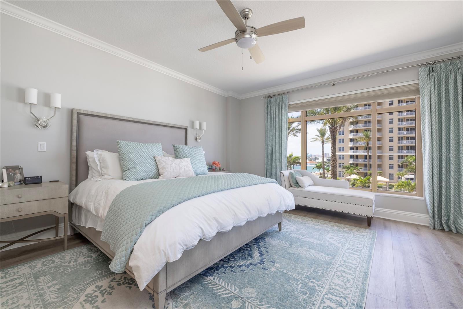 Image 23 of 27 For 11 Baymont Street 505