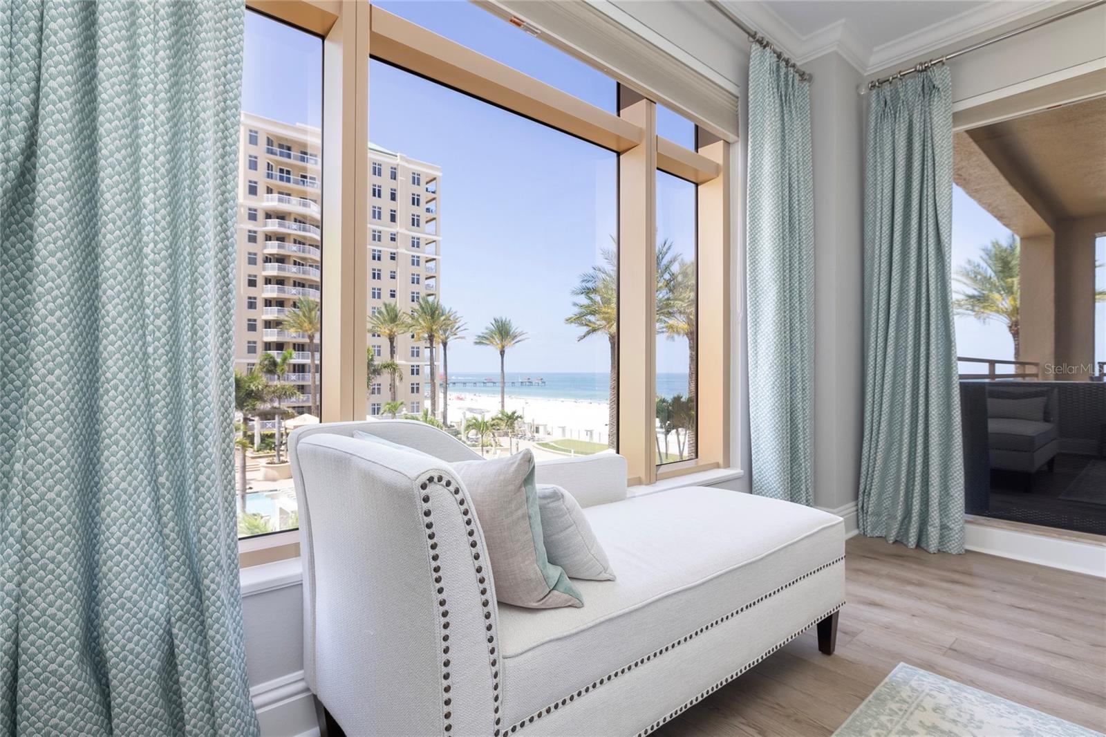 Image 24 of 27 For 11 Baymont Street 505