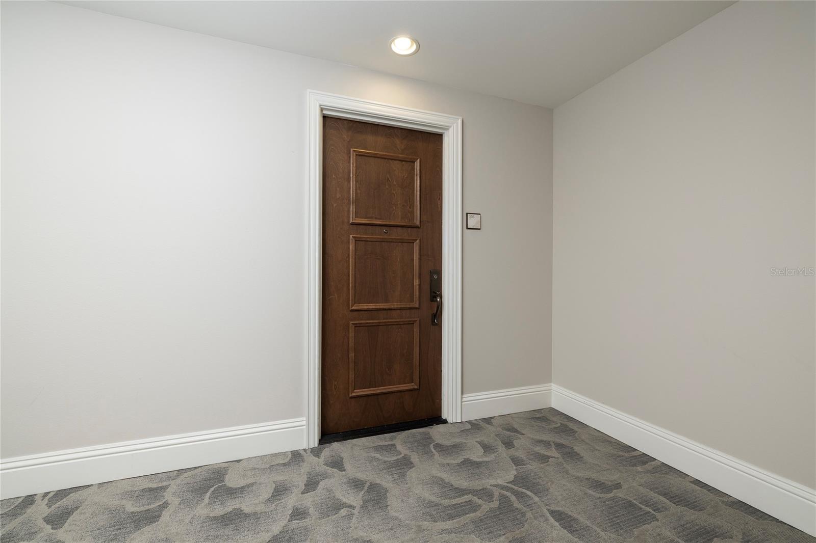 Image 6 of 27 For 11 Baymont Street 505