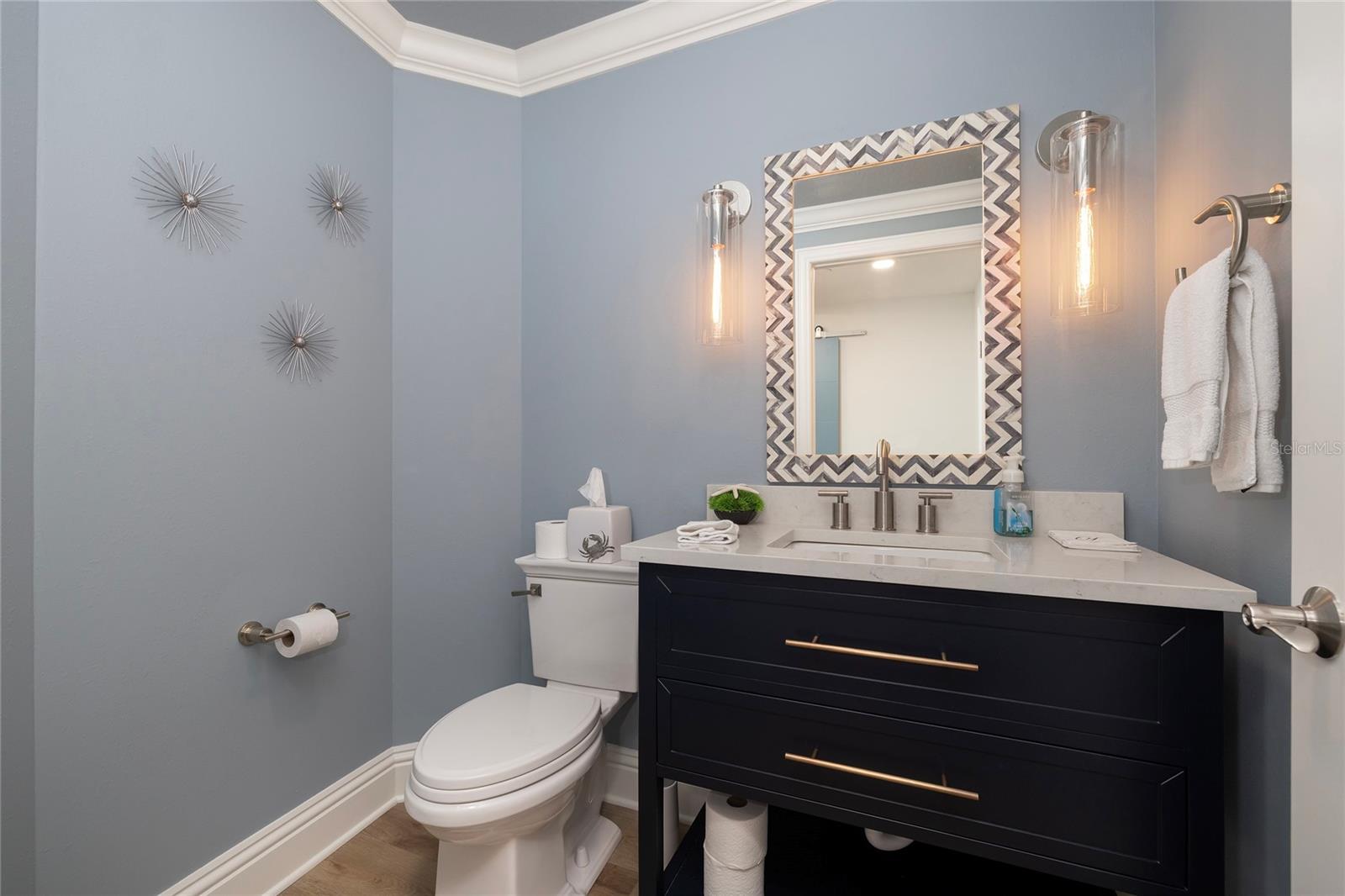 Image 8 of 27 For 11 Baymont Street 505