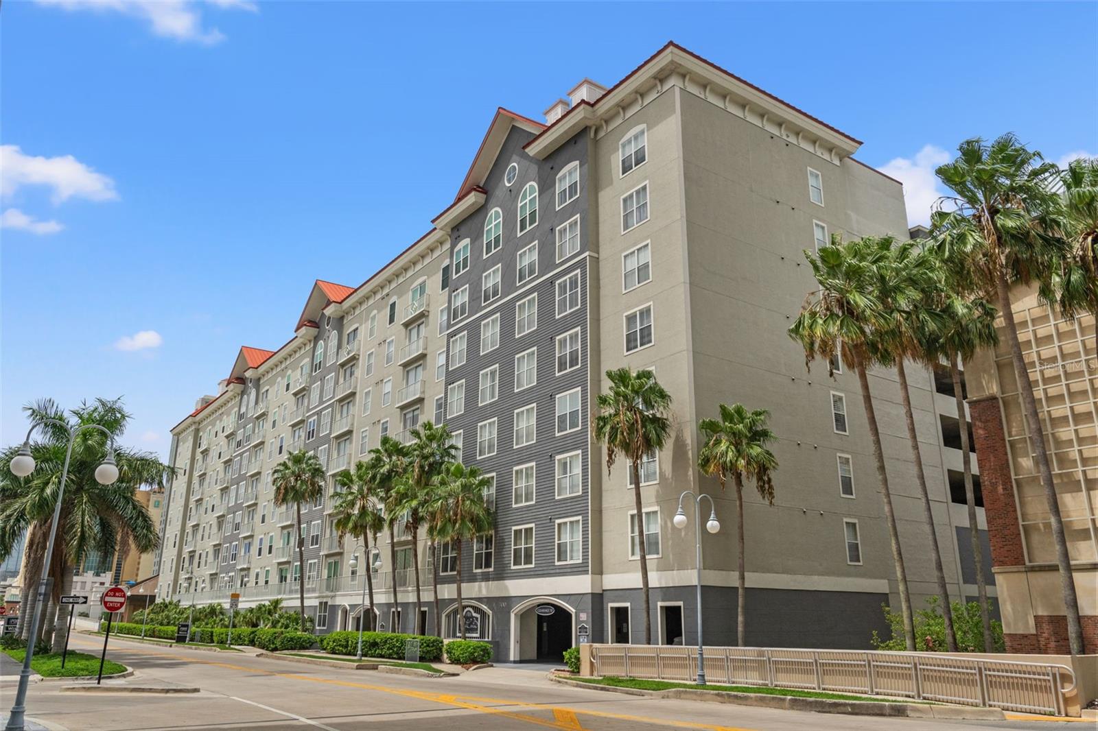 Image 19 of 24 For 700 Harbour Island Boulevard 635