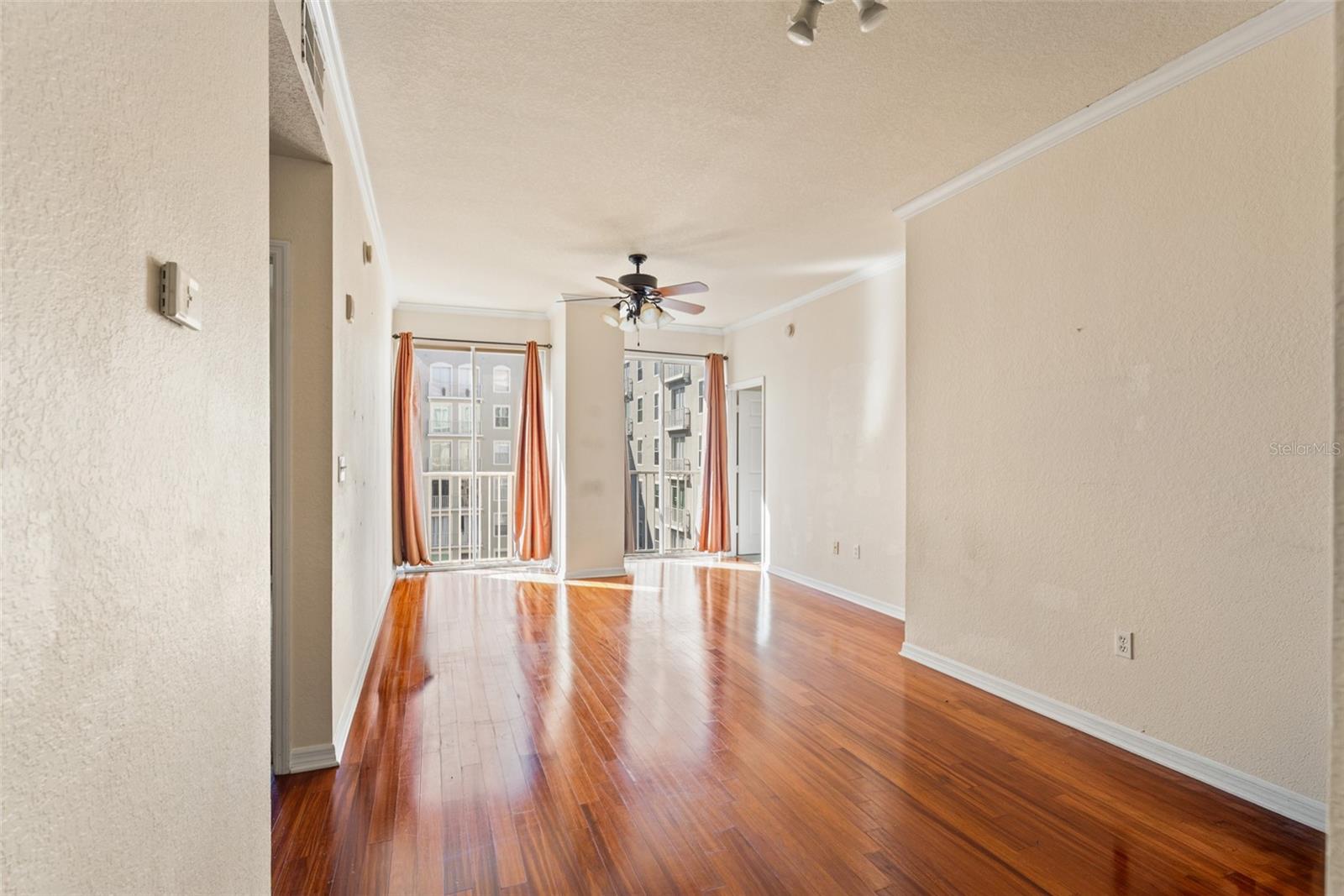 Image 3 of 24 For 700 Harbour Island Boulevard 635