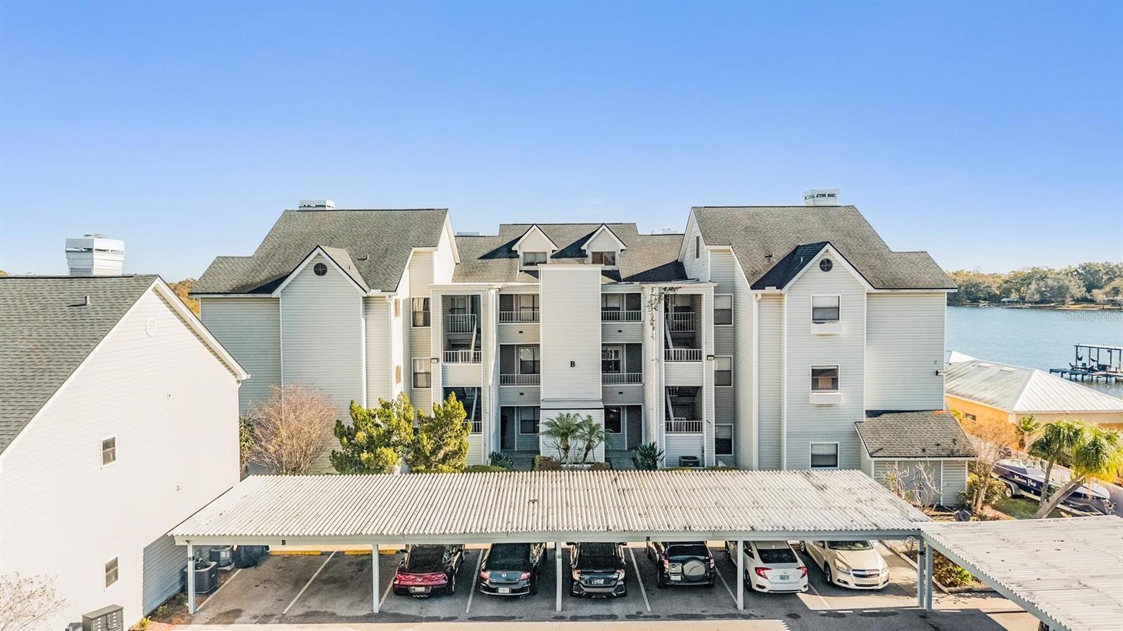 Listing photo id 0 for 3127 Sligh Avenue 303b