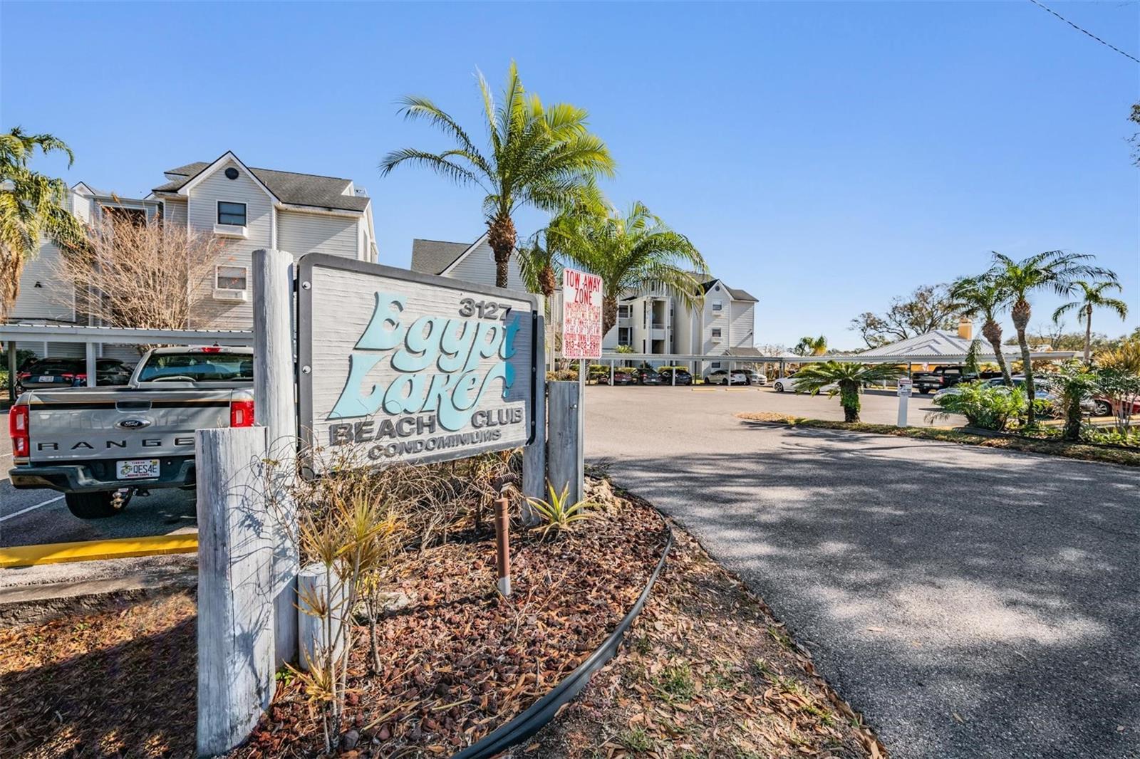 Listing photo id 34 for 3127 Sligh Avenue 303b
