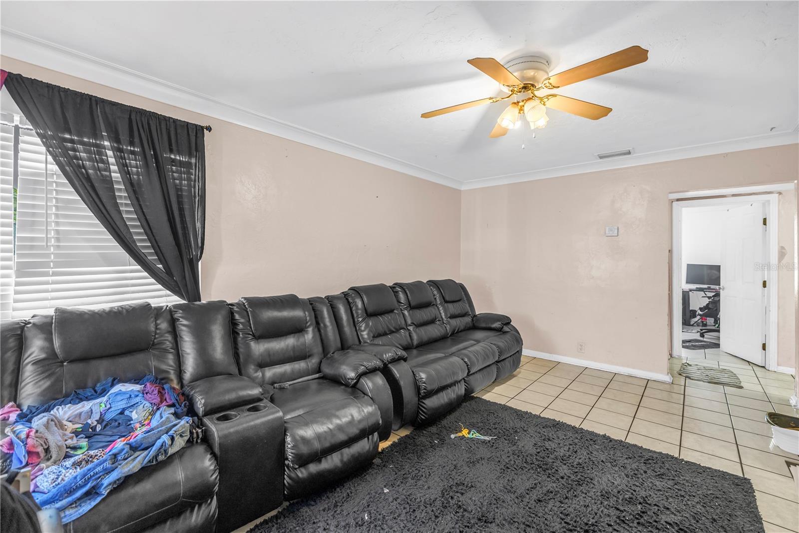 Image 5 of 36 For 901 12th Street S