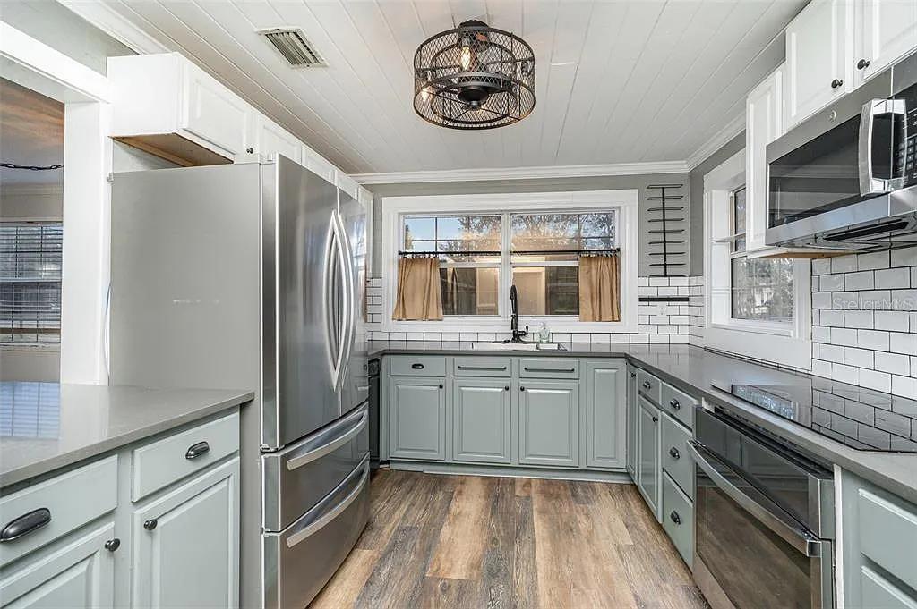 Image 17 of 24 For 10820 County Road 39